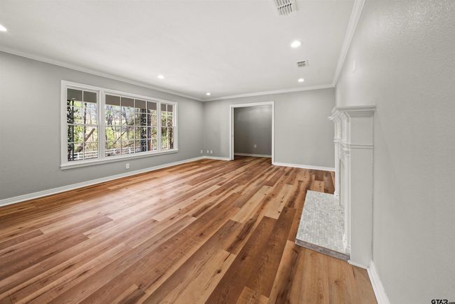 2809 S Robertson Ave, House other with 4 bedrooms, 3 bathrooms and null parking in Tyler TX | Image 8