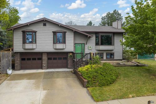 2518 Junction Dr, Rapid City, SD, 57702-5236 | Card Image