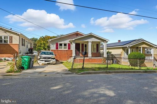 1213 Quo Ave, CAPITOL HEIGHTS, MD, 20743-4115 | Card Image