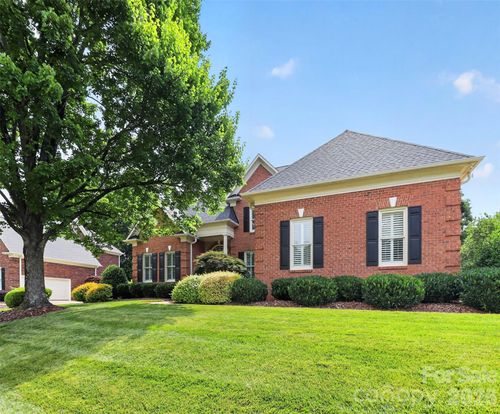 6907 Meadow Run Ln, Charlotte, NC, 28277-0404 | Card Image