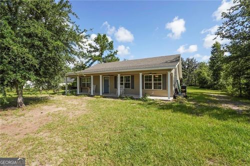 76 Red Gate Rd, Waynesville, GA, 31566-3292 | Card Image