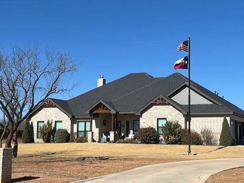 2307 Memorial Way, Snyder, TX, 79549-1281 | Card Image