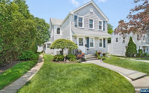 19 Park Ave, Caldwell, NJ, 07006-4901 | Card Image
