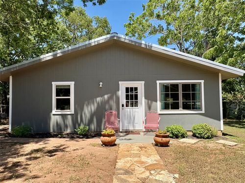 503 E Bluebonnet Ln, Johnson City, TX, 78636 | Card Image