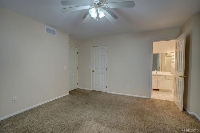 6407 Beecher Rd, Condo with 2 bedrooms, 3 bathrooms and null parking in Flint MI | Image 24