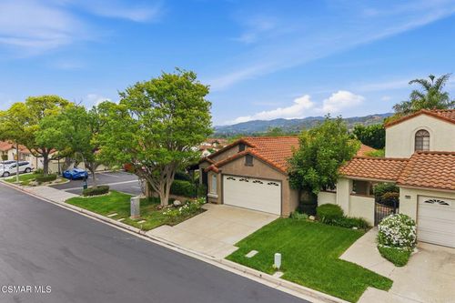 802 Congressional Road, Simi Valley, CA, 93065 | Card Image
