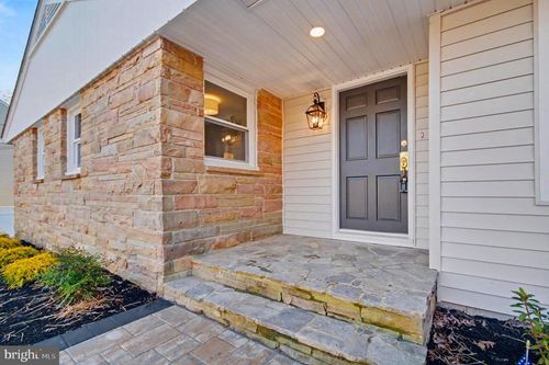 123 Spruce Ln, ANNAPOLIS, MD, 21403-4046 | Card Image