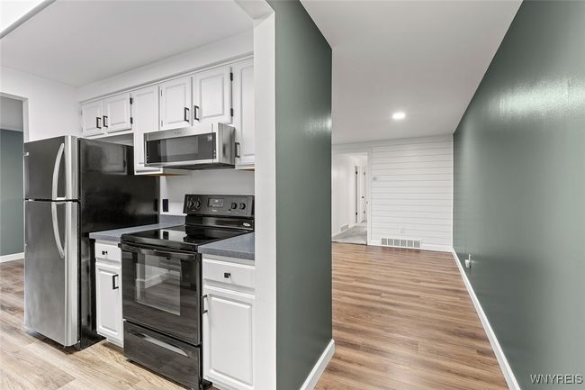 APT-5 - 65 Guilford Ln, Condo with 2 bedrooms, 2 bathrooms and null parking in Amherst NY | Image 5