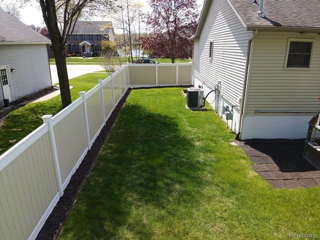 5652 N Lake Dr, House other with 4 bedrooms, 3 bathrooms and null parking in Kimball MI | Image 7