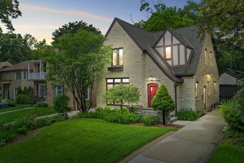 4314 N Ardmore Ave, Shorewood, WI, 53211-1416 | Card Image