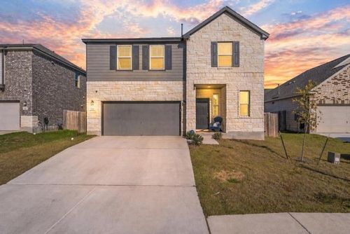 218 Summit Dr, Lockhart, TX, 78644-3865 | Card Image