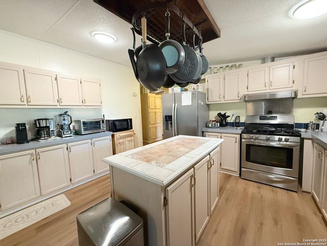 227 River Bluff Dr, House other with 5 bedrooms, 3 bathrooms and null parking in Lytle TX | Image 18
