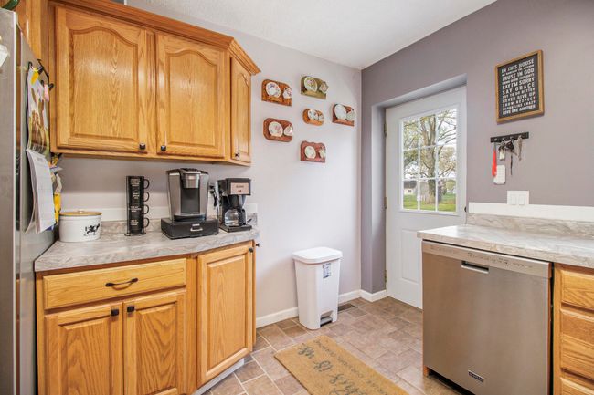 9304 I Dr S, House other with 3 bedrooms, 2 bathrooms and null parking in Ceresco MI | Image 7