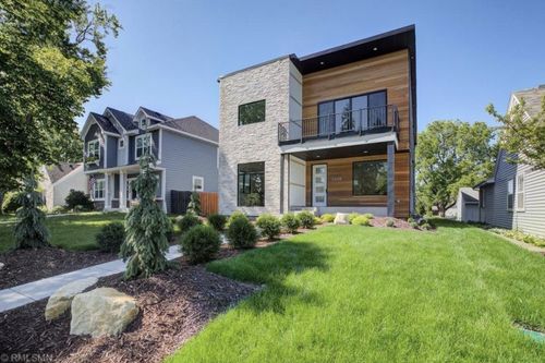 3408 W 60th St, Edina, MN, 55410-2768 | Card Image