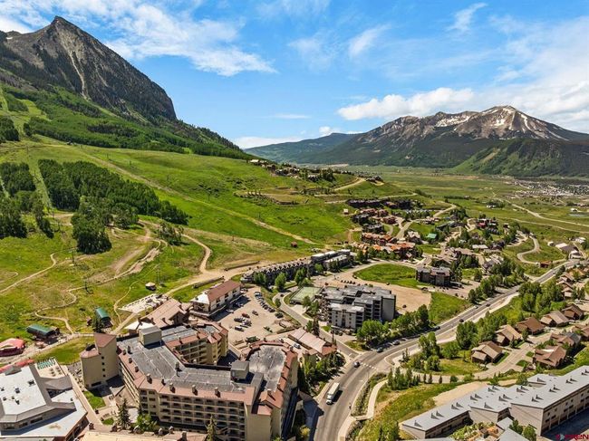 642 - 11 Snowmass Rd, Condo with 2 bedrooms, 2 bathrooms and null parking in Crested Butte CO | Image 35