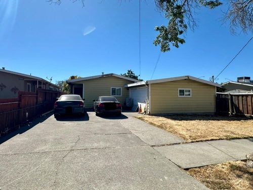 3318 Karen Way, Pittsburg, CA, 94565-4808 | Card Image