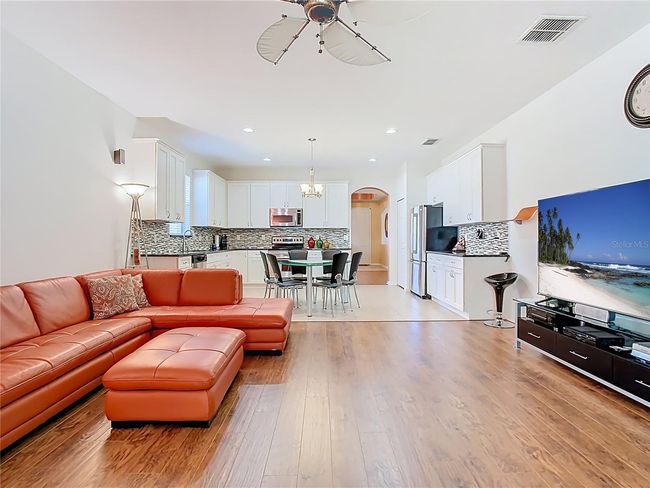 14042 Mailer Blvd, House other with 5 bedrooms, 3 bathrooms and null parking in ORLANDO FL | Image 13