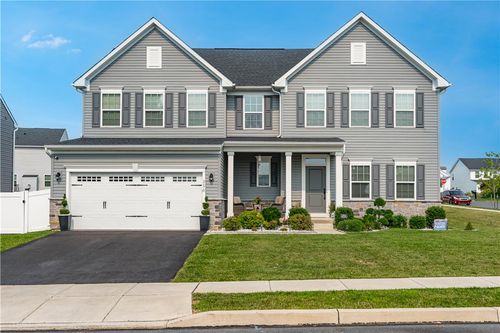 2670 14th St, Bethlehem, PA, 18020-3423 | Card Image