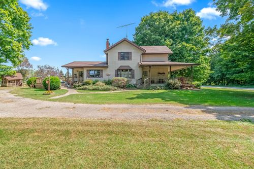 10660 W Chicago Rd, Allen, MI, 49227-8800 | Card Image