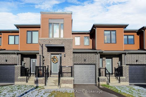 98 Fairlane Ave, Barrie, ON, L9J0M5 | Card Image