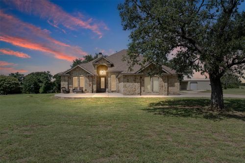 160 Seven Oaks Lane, China Spring, TX, 76633 | Card Image