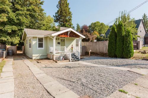 122 Arvon Ave, Bremerton, WA, 98312-4037 | Card Image