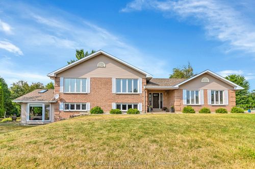 {{alt}} | Card Image