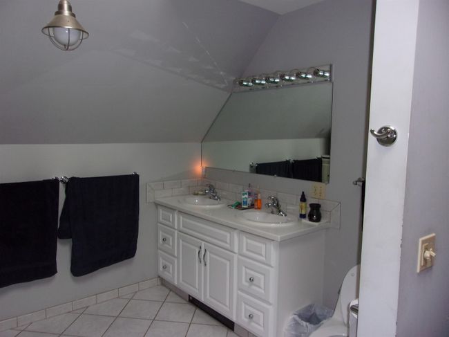 144 Elm St, House other with 5 bedrooms, 5 bathrooms and null parking in Barton VT | Image 17