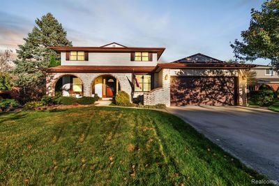 7120 Woonsocket Street, Home with 4 bedrooms, 2 bathrooms and null parking in Canton Twp MI | Image 2