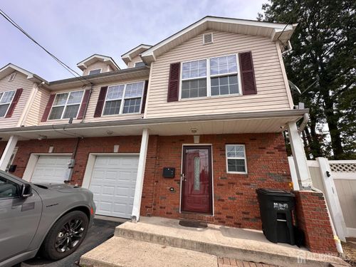 10 Edwin St, Carteret, NJ, 07008-3308 | Card Image