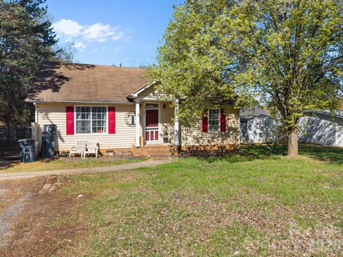 430 Stutts Rd, Mooresville, NC, 28117-7461 | Card Image