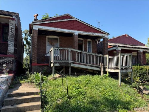 4472 Penrose St, Saint Louis, MO, 63115-2716 | Card Image