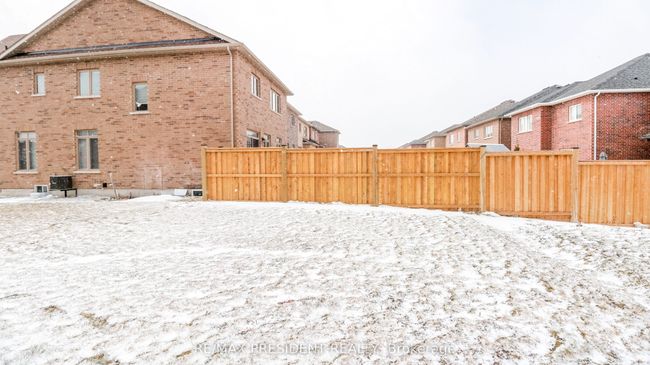 2214 Lozenby St, House other with 3 bedrooms, 3 bathrooms and 2 parking in Innisfil ON | Image 39