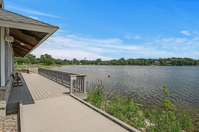 1940 Harbor Ln N, Townhouse with 2 bedrooms, 2 bathrooms and null parking in Plymouth MN | Image 20