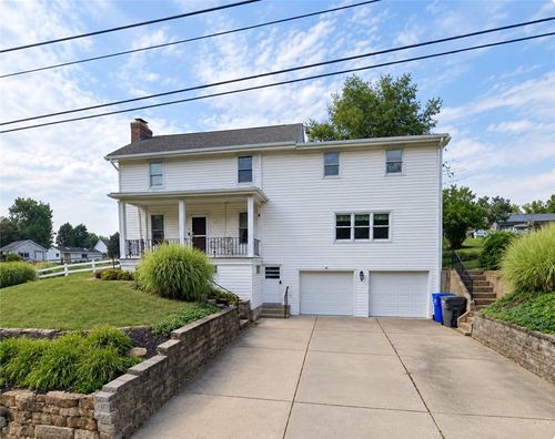 a-311 Denny Rd, Valencia, PA, 16059-2105 | Card Image