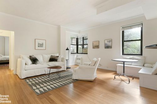 2b-273 Bennett Ave, New York, NY, 10040-2467 | Card Image