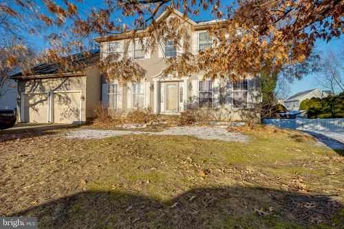 4 Black Pine Ln, LUMBERTON, NJ, 08048-4530 | Card Image