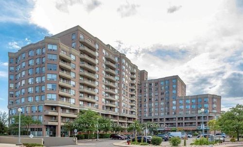 ph7-1700 Eglinton Ave E, North York, ON, M4A2X4 | Card Image