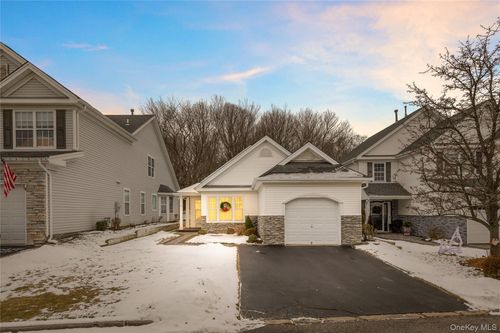 50 Perri Cir, Middle Island, NY, 11953-2659 | Card Image