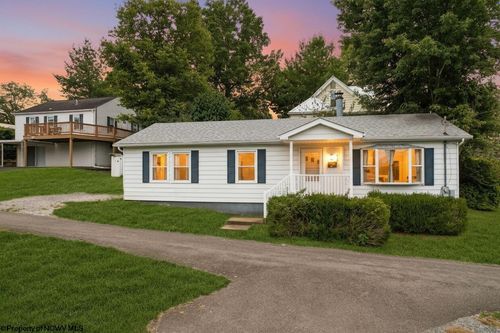 350 Virginia Ave, Morgantown, WV, 26505-4866 | Card Image