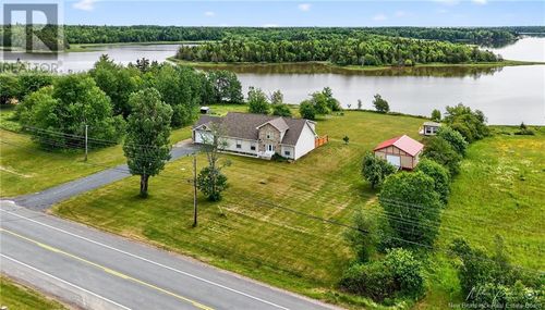 {{alt}} | Card Image