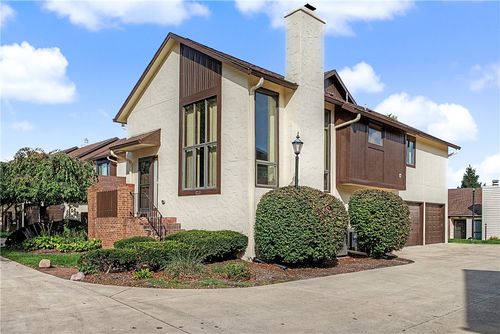 16a-1221 Chevington Ct, Centerville, OH, 45459-2648 | Card Image