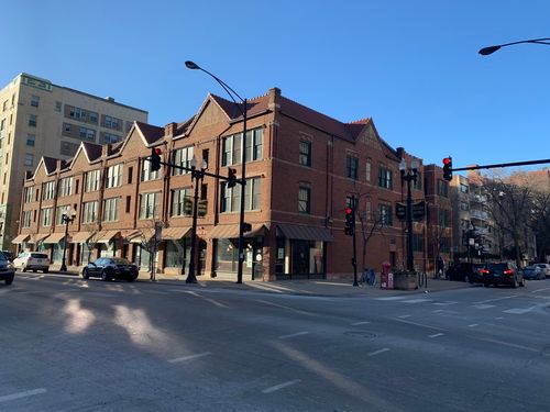 3-5608 N Kenmore Ave, Chicago, IL, 60660-5142 | Card Image