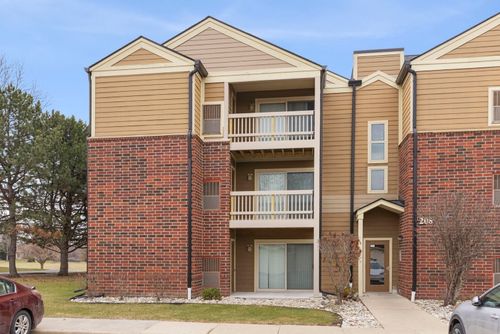 302-208 Glengarry Dr, Bloomingdale, IL, 60108-2342 | Card Image