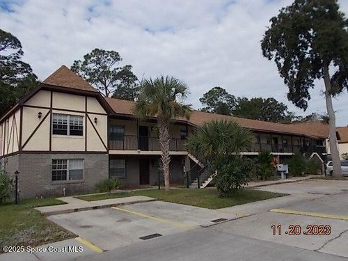 10-3013 Sir Hamilton Cir, Titusville, FL, 32780-4952 | Card Image