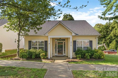 8710 Arrowhead Place Ln, Cornelius, NC, 28031-5755 | Card Image
