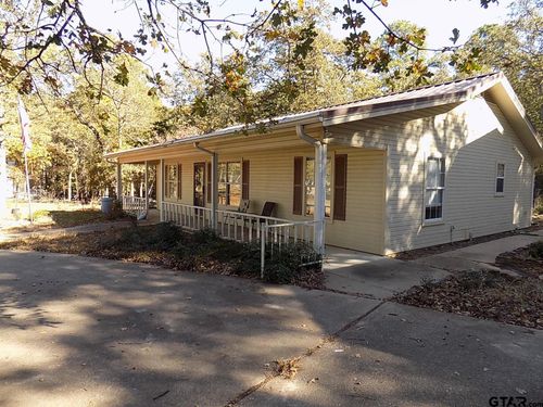 111 Laurel Ln, Holly Lake Ranch, TX, 75765-7678 | Card Image