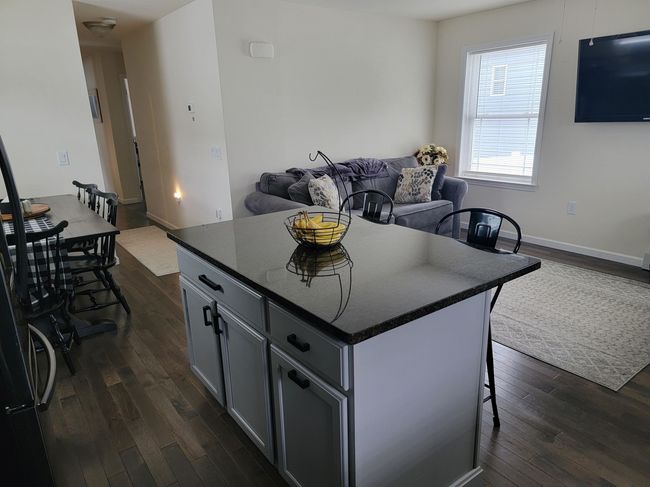 42.5 Hillside Ave, House other with 3 bedrooms, 2 bathrooms and null parking in Derry NH | Image 5