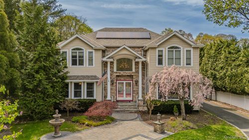 138 Cambon Ave, Saint James, NY, 11780-3042 | Card Image