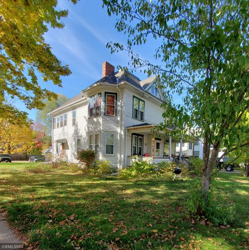 403 1/2 N Fremont St, River Falls, WI, 54022-2126 | Card Image